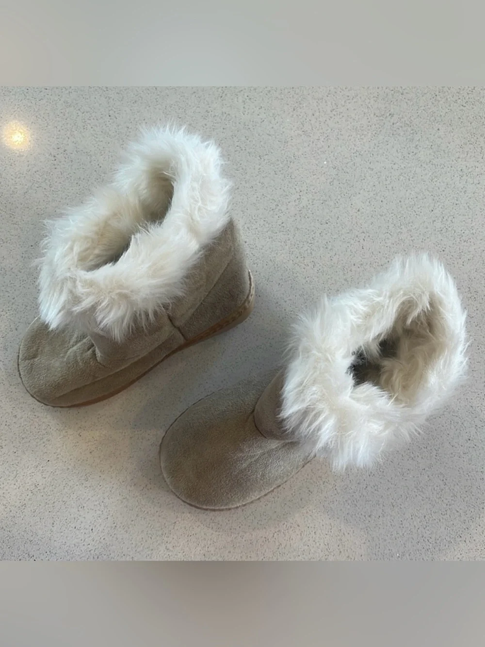 China Buttons City Toddler Girls Boots, Tan, Fleece Lined Size 26M